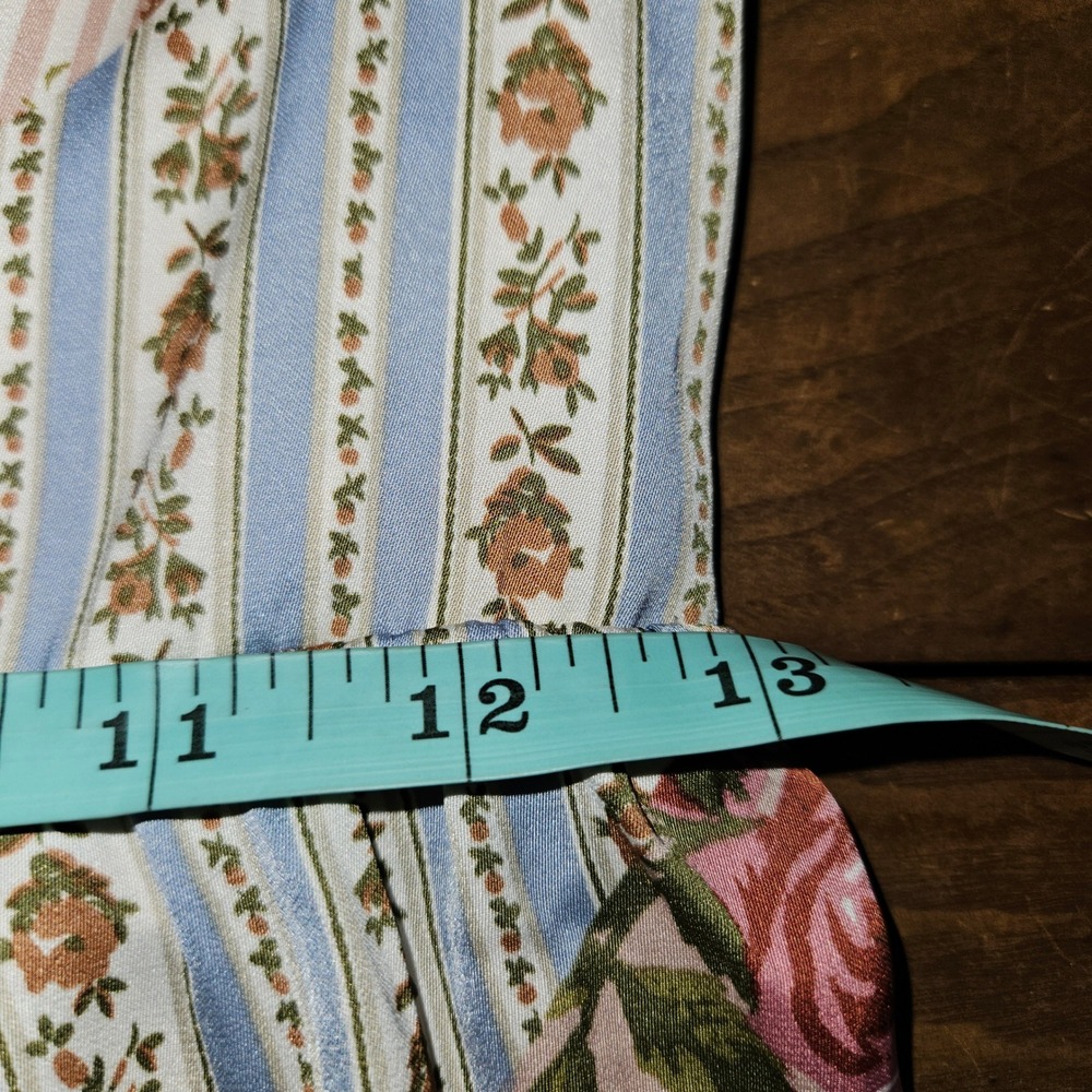 Kimchi Blue Patchwork Floral Mini Dress Multicolor Smocked Back Halter SZ M NEW - Picture 6 of 7